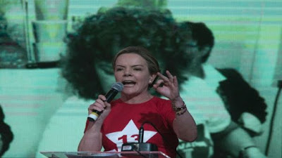 PT intenta detener decreto de persecución política en Brasil