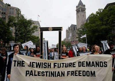 Negli Usa a Israele restano solo gli uomini bianchi e conservatori