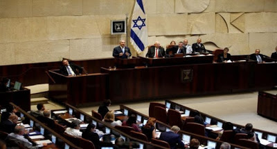 Bill to expel families of accused Palestinian attackers passes first Knesset reading