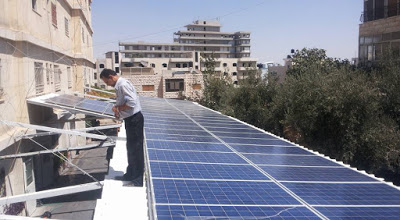 OPINIONE. Il peso dell’occupazione grava sull’energia in Cisgiordania e Gaza