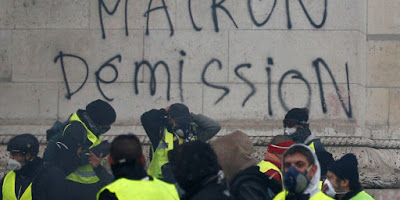 Parigi brucia e Bruxelles dorme