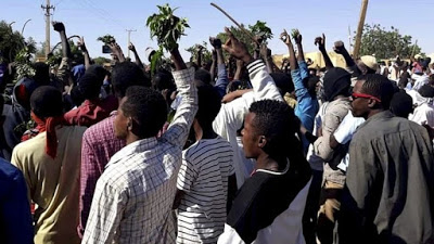 Les espoirs d’une troisième révolution au Soudan