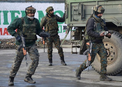 Siete muertos en enfrentamientos entre militares y rebeldes en Cachemira