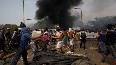Fracasa el golpe del 23F en Venezuela, pero sigue la amenaza de agresión militar