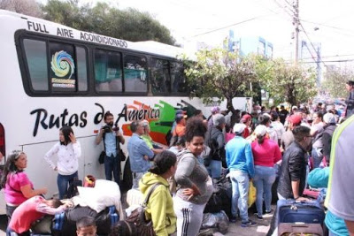 Retornan 160 venezolanos desde Ecuador tras acoso xenofóbico