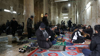 Israele: ebrei pregheranno sulla Spianata al Aqsa, proteste e scontri