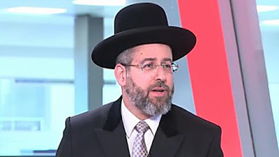 A rendre Hitler jaloux ! Le Grand rabbin d’Israël impose des tests ADN