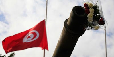 Non solo Algeria. In Tunisia lo stato d’emergenza soffoca la “rivoluzione dei gelsomini”