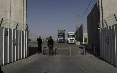 Israel reabre pasos fronterizos a Gaza tras seis días de cierre