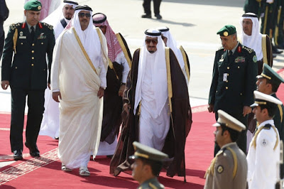Il Qatar si fa sponsor di tutti i palestinesi per emarginare Riyadh