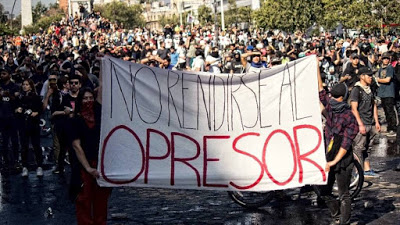 Chileans defy curfew, state of emergency and continue their resistance
