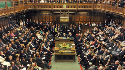 127 politici britannici chiedono che il Regno Unito imponga sanzioni a Israele in caso di annessione del territorio palestinese occupato